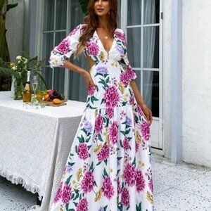 RUNWAY MAXI FLORAL DRESS